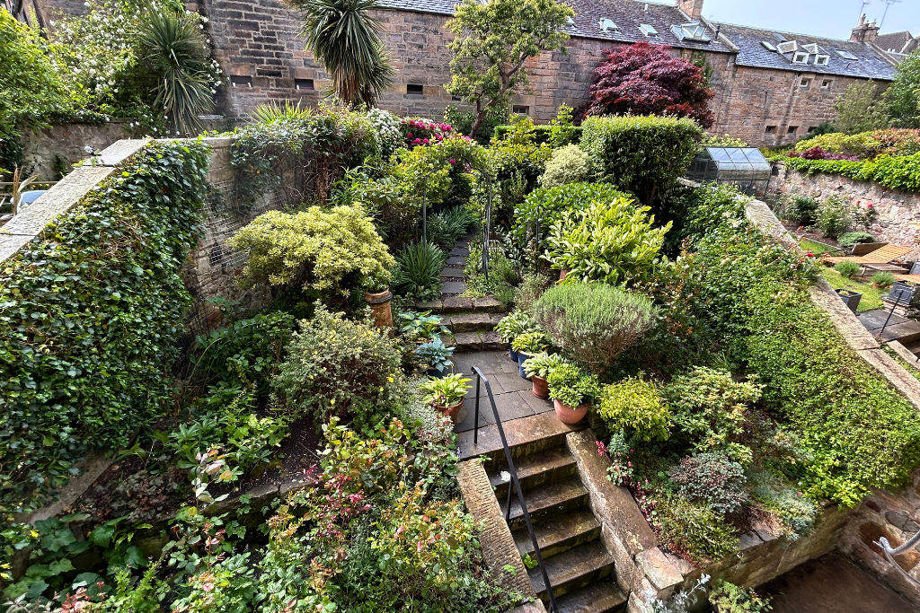 Ground + Garden Flat