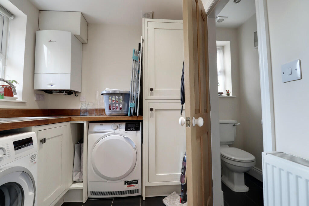 Utility Room / WC