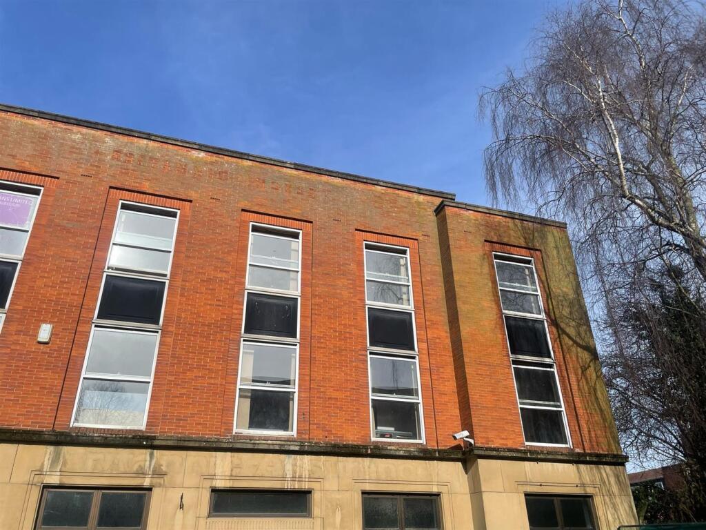 WhatsApp Image 2025-02-22 at 12.01.34.jpeg