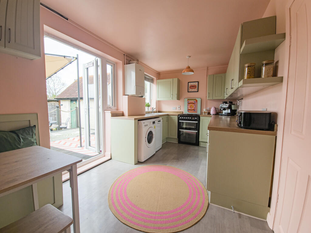 Kitchen diner
