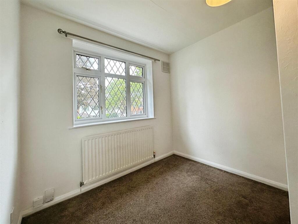 f51ecf25--4D85-B816-2BCA8E419D1D-20540-000006D23DB