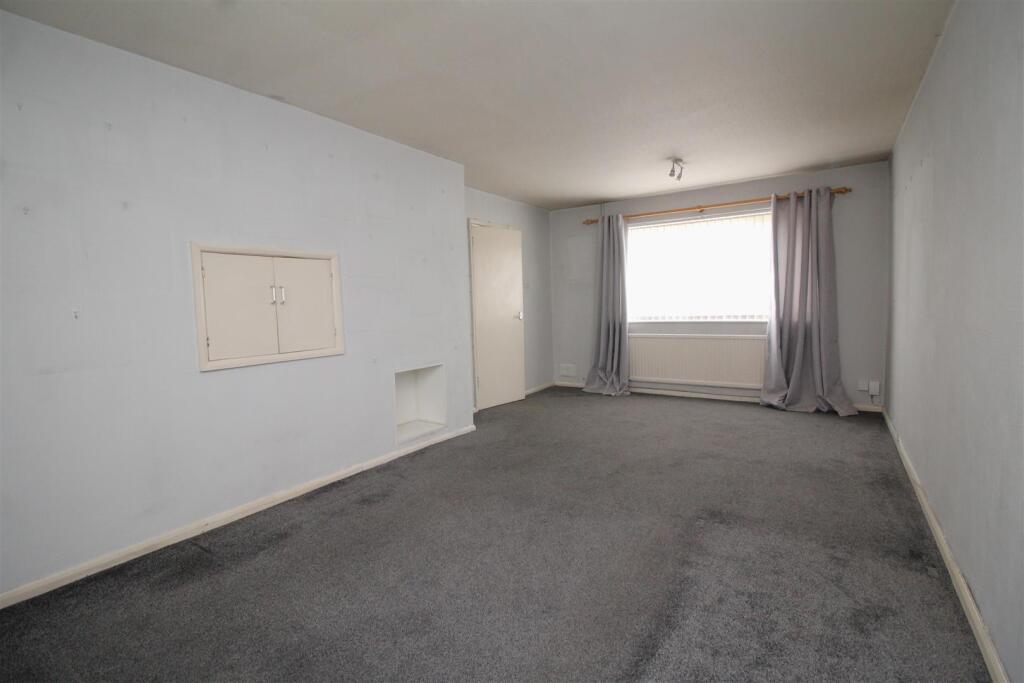 living room 2 .JPG