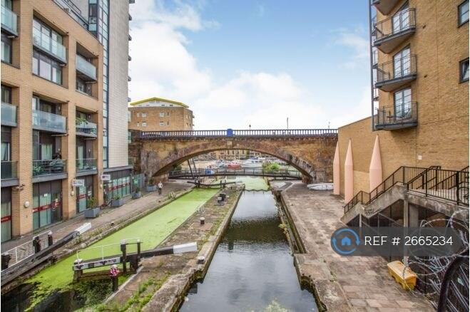 Limehouse Basin (Outside The Flat)