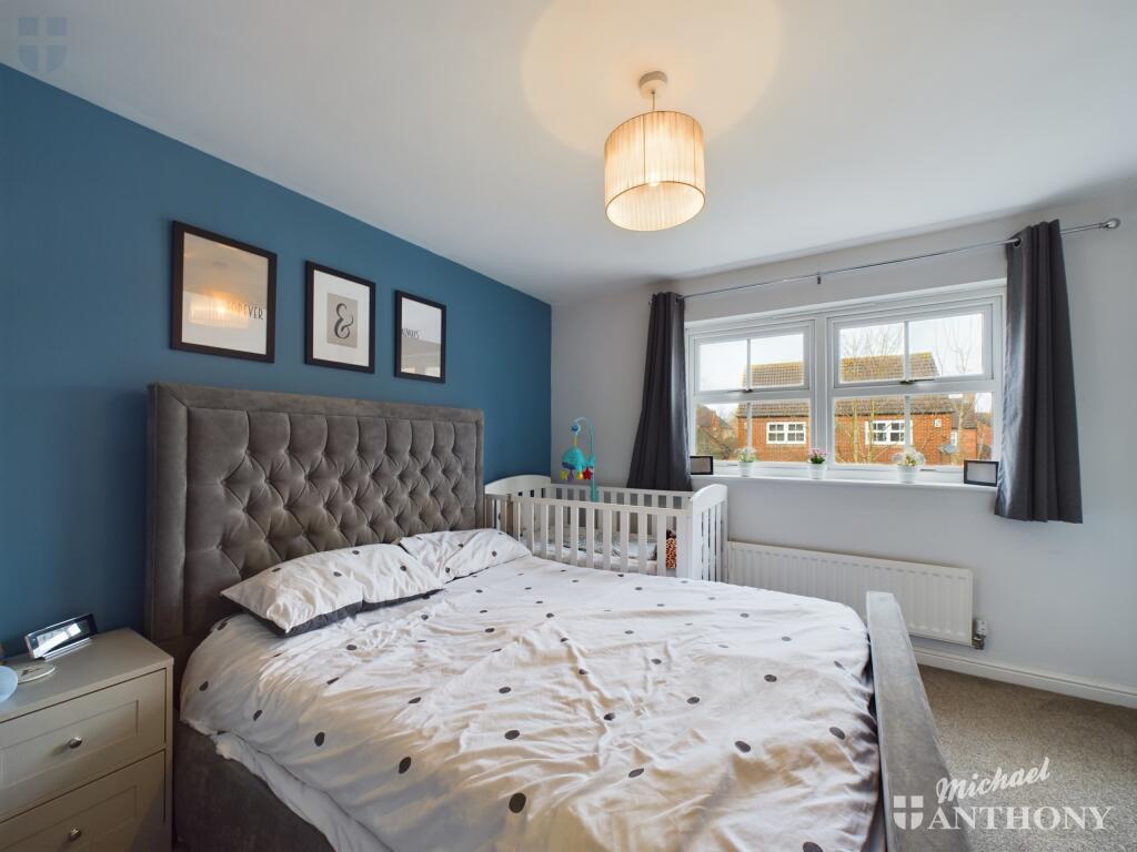 CAM03218G0-PR0492-STILL005