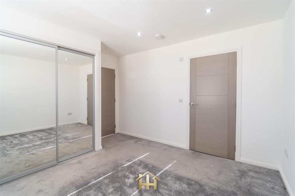 16B FALKLAND CRES DD53SQ 180325 EDIT (49 of 83).jp