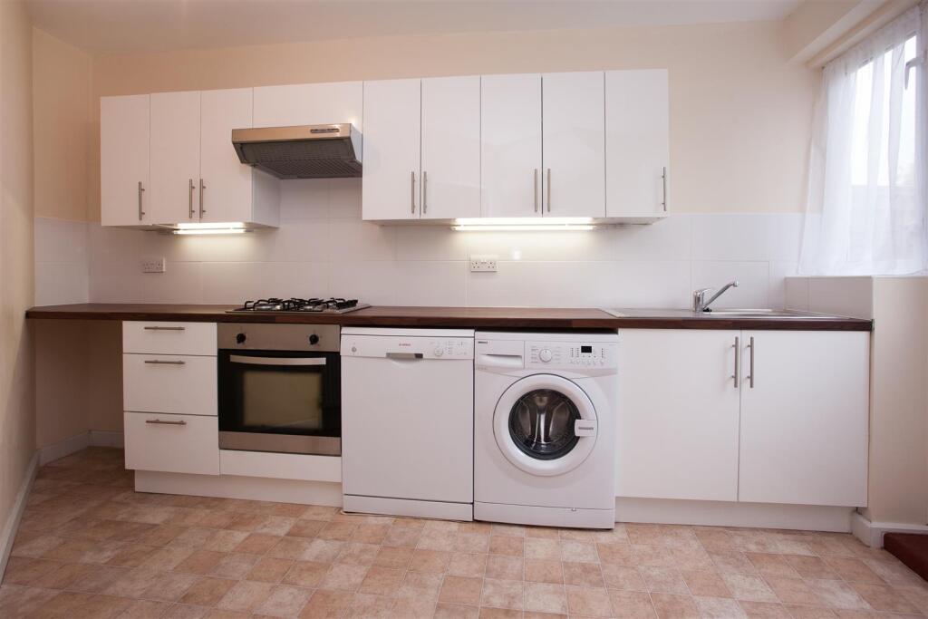 Abbotsbury Rd 016-.jpg