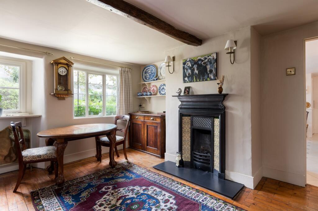 Breakfast Room