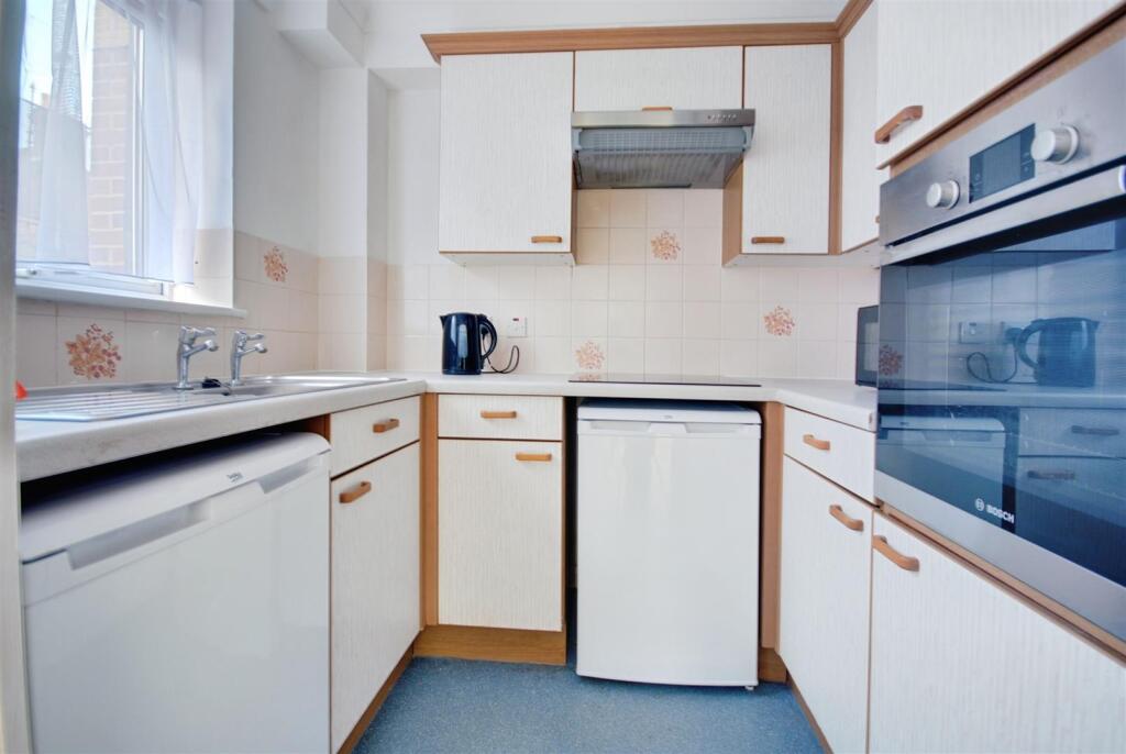 244-248 Lower High Street, Watford