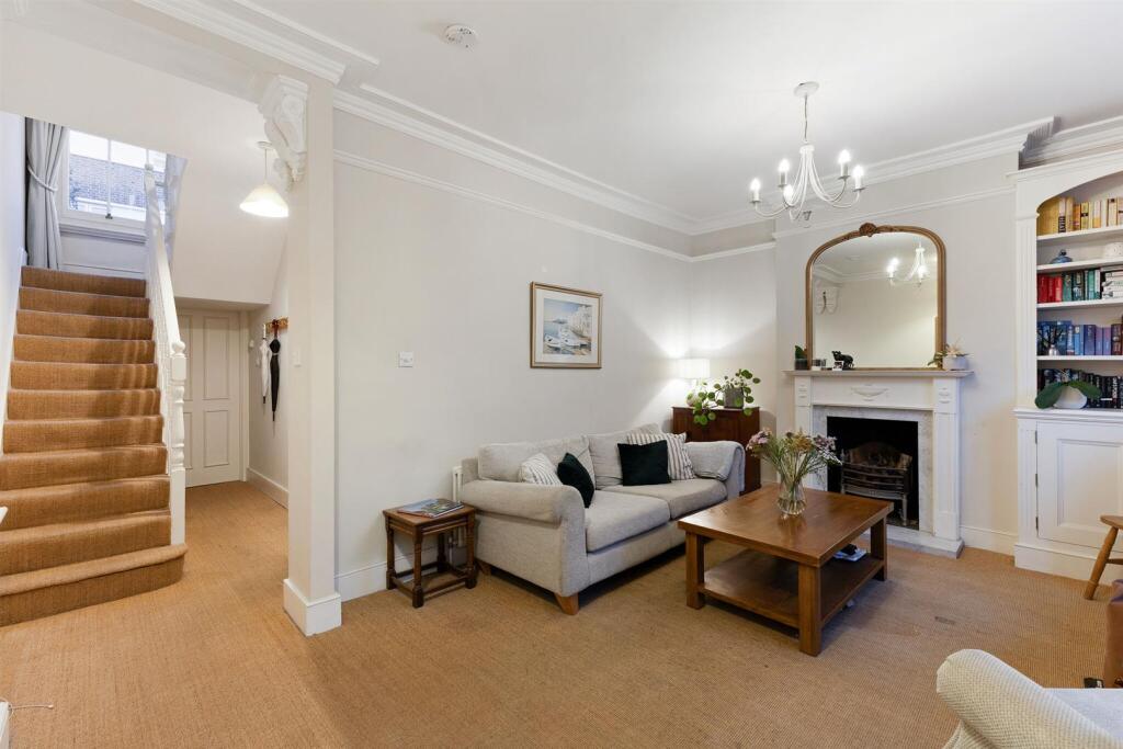 86007_8 Archel Road (6)_low.jpg