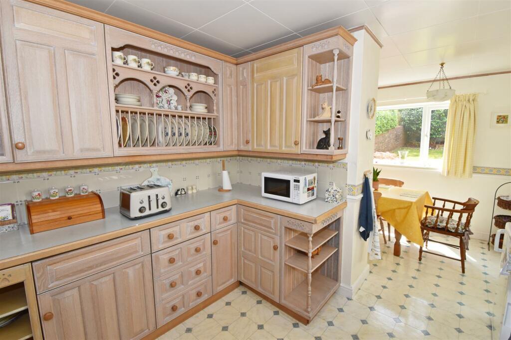 Kitchen_Breakfast room.jpg