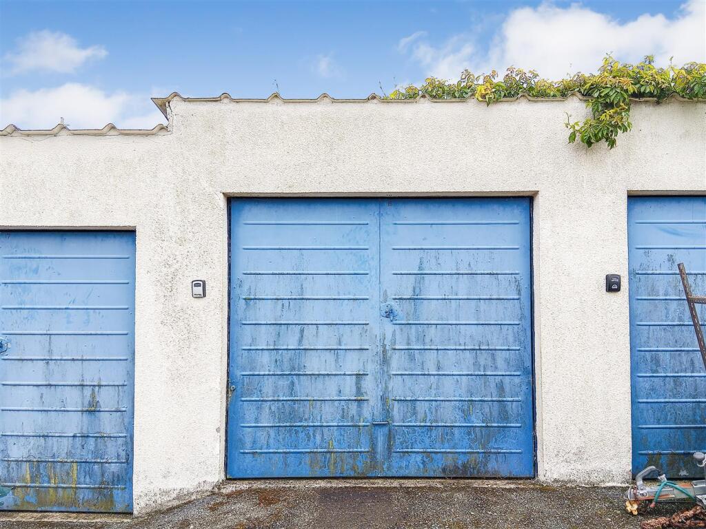 Garages 9, 10, 12, 13, 18 - Mayflower Close Mayflo