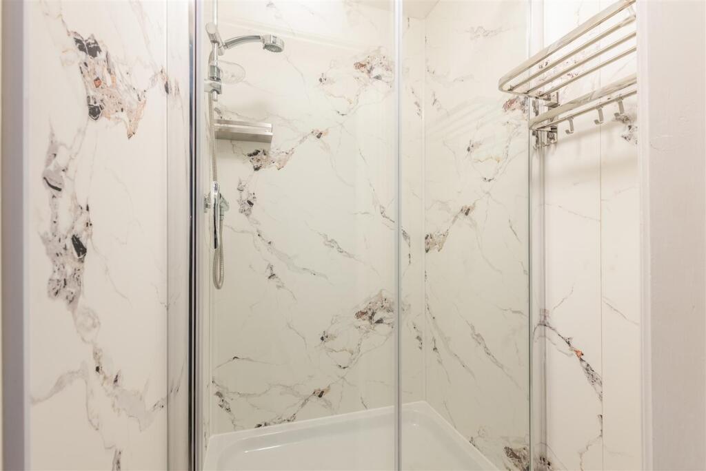 GFF 41 Lansdwone Street -13.jpg