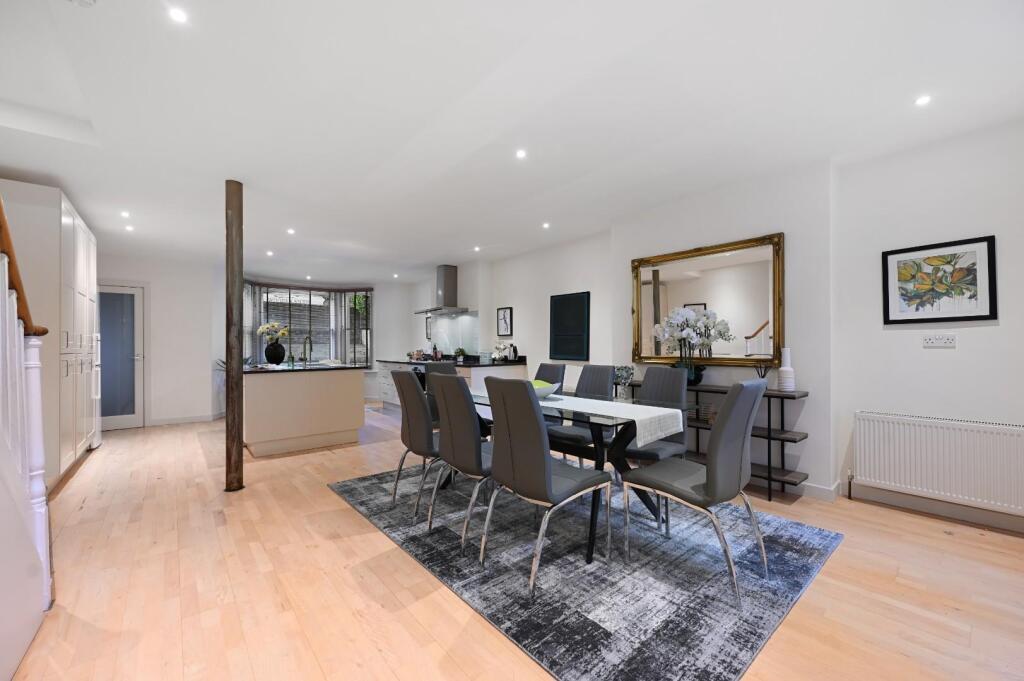 Sterndale Road - Breakfast Room