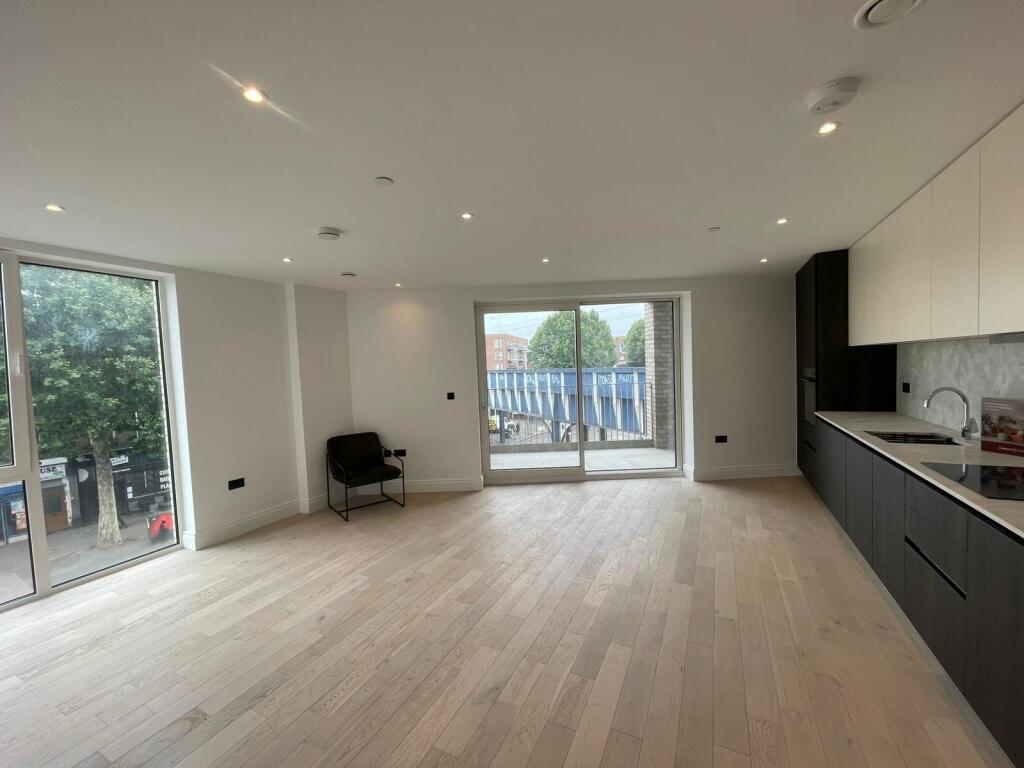 WhatsApp Image 2025-07-29 at 14.56.46 (17).jpeg