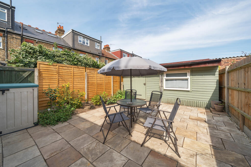 1334735-8-6893685...