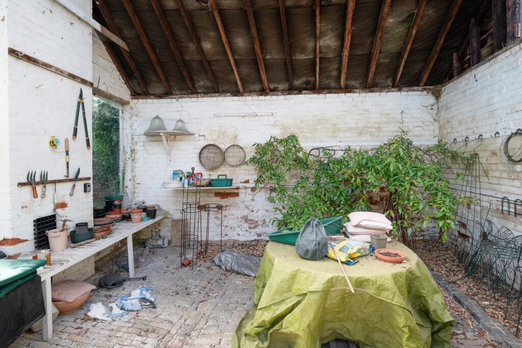 Garden Room