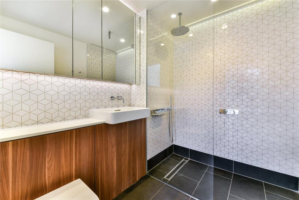 Ensuite Shower Room