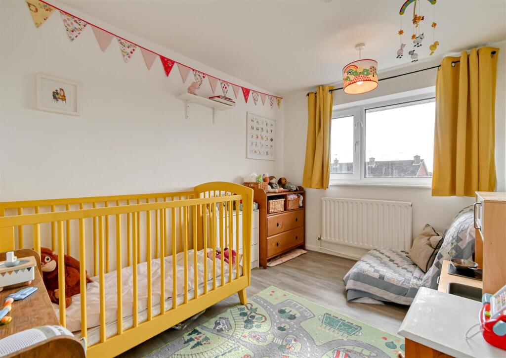 10 Goldstone Drive-11.jpg