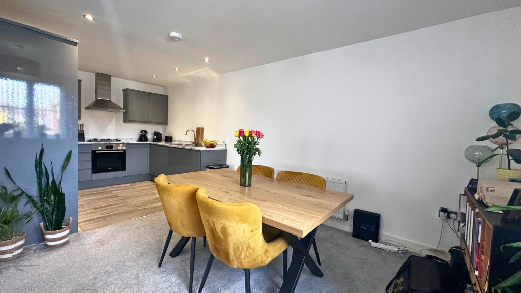 Diner/Kitchen