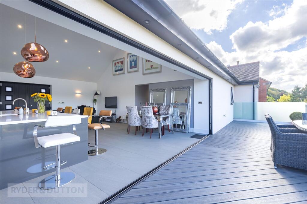 Living Rm To Balcony