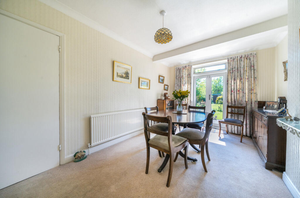 12-681e4c8537843-...