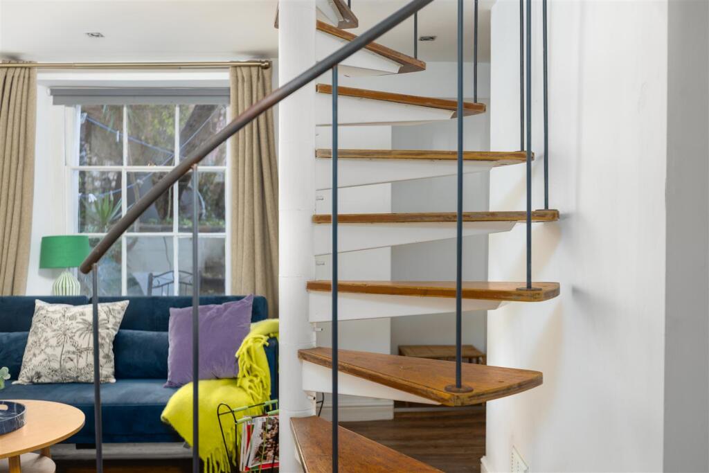 Flat 1, 23 Bath Buildings, BS6-11.jpg