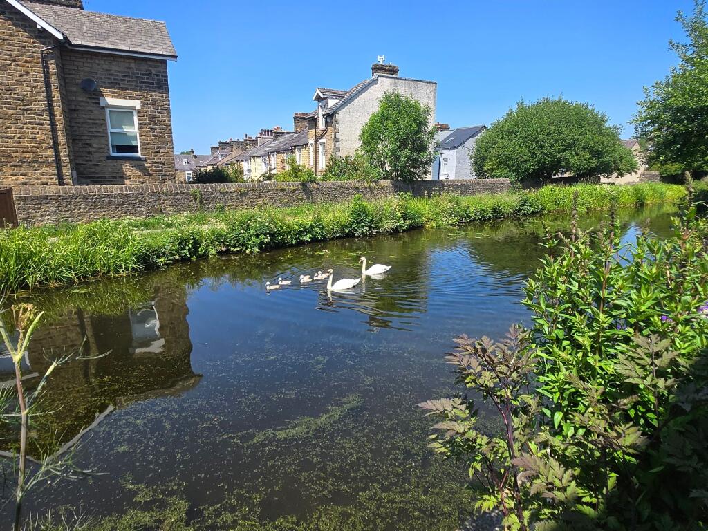Canal Views from the Garden