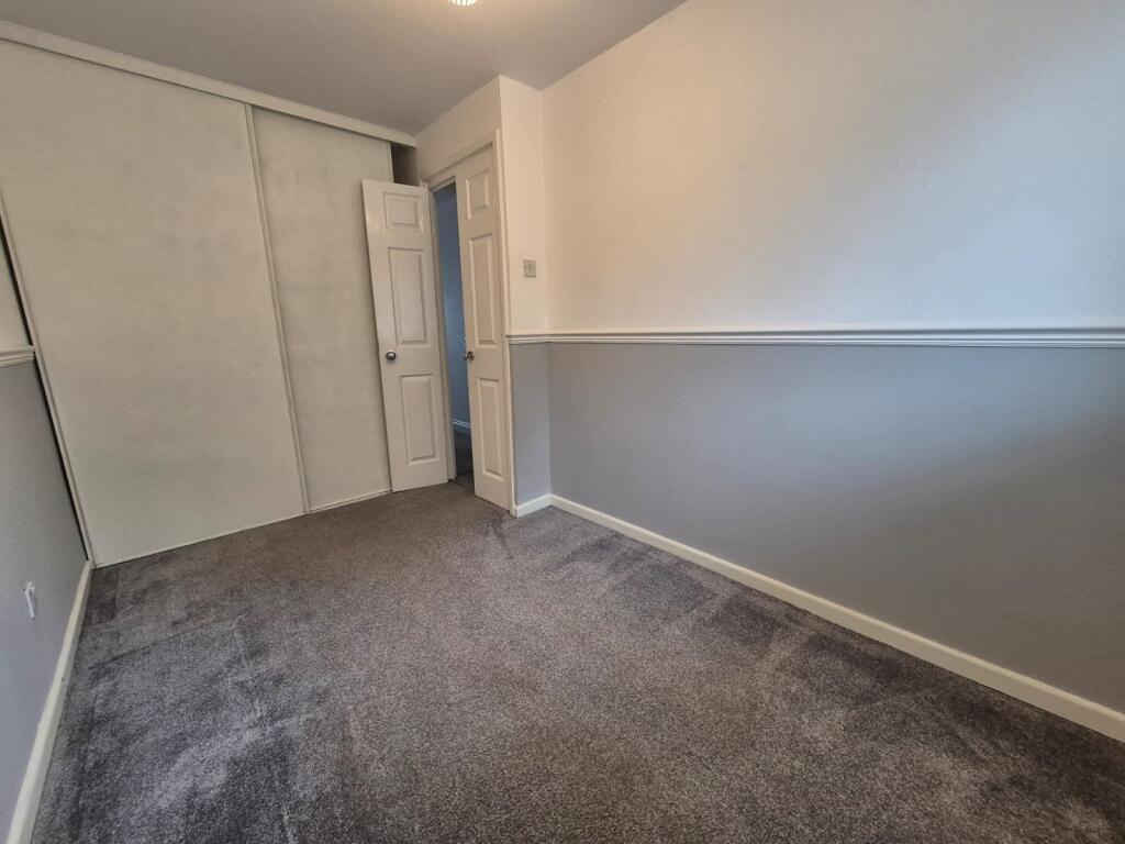 GetAttachmentThumbna