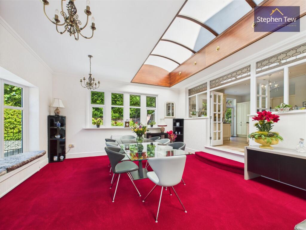 Living / Dining Room