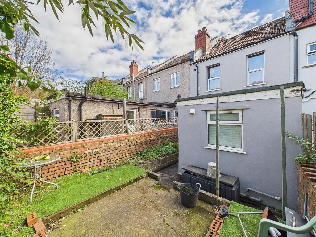 12 - Victorian Terraced House for Auction, St Werb