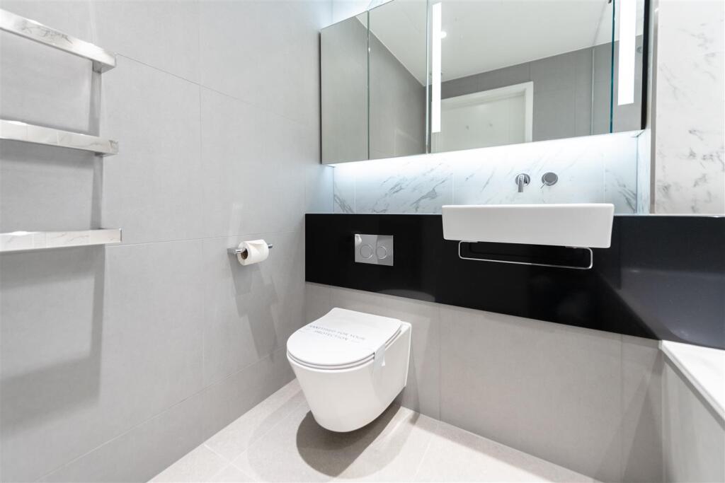 Second Bathroom        .jpg