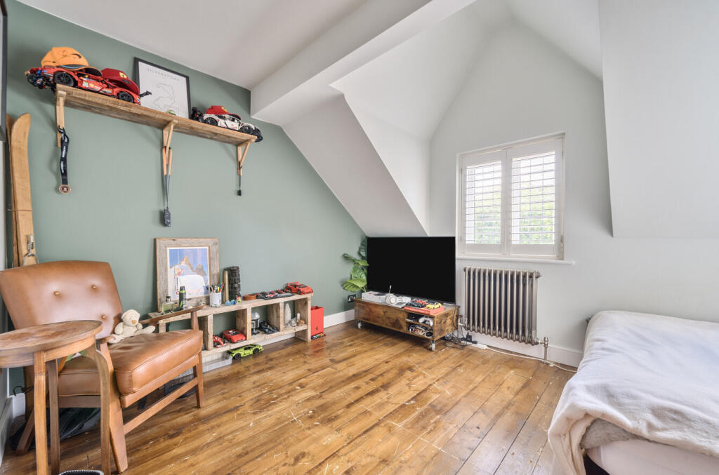 1323715-23-686e9b...