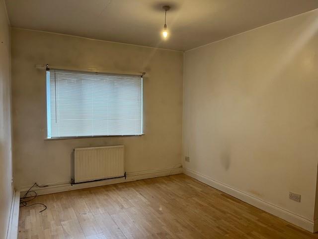 frontroom.jpg