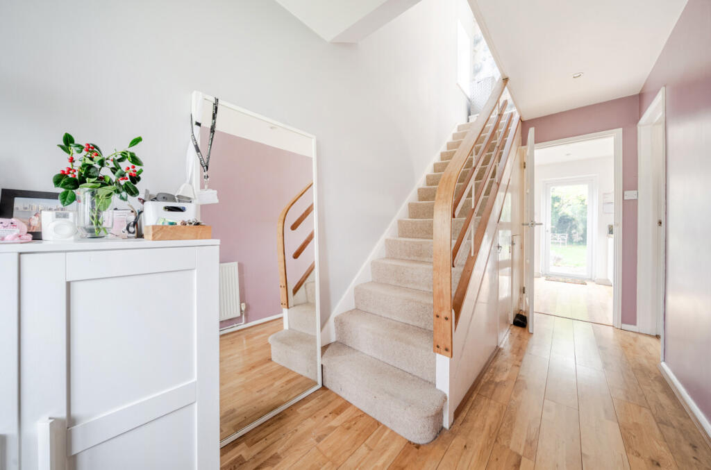 1372977-1-6901eb1...