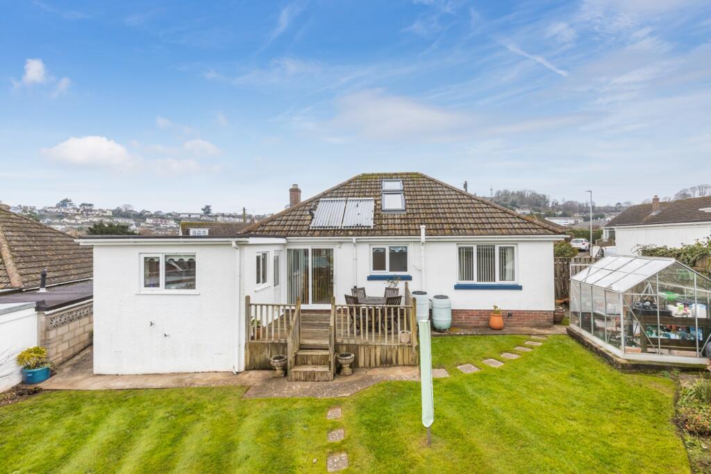 A06 - 7 Gard Close Torquay - 250120