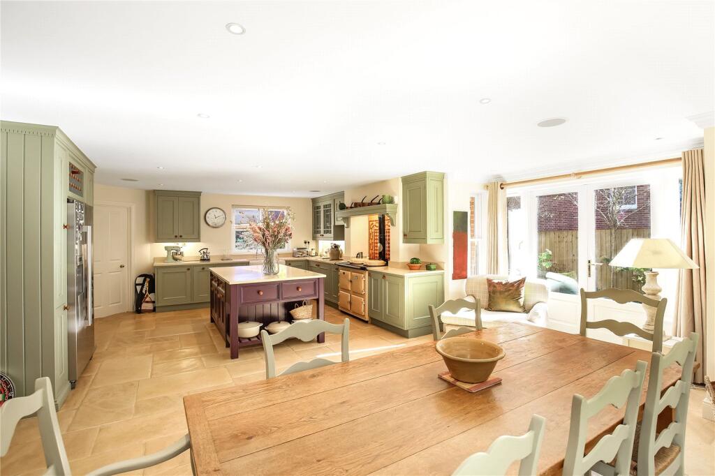 Breakfast Room