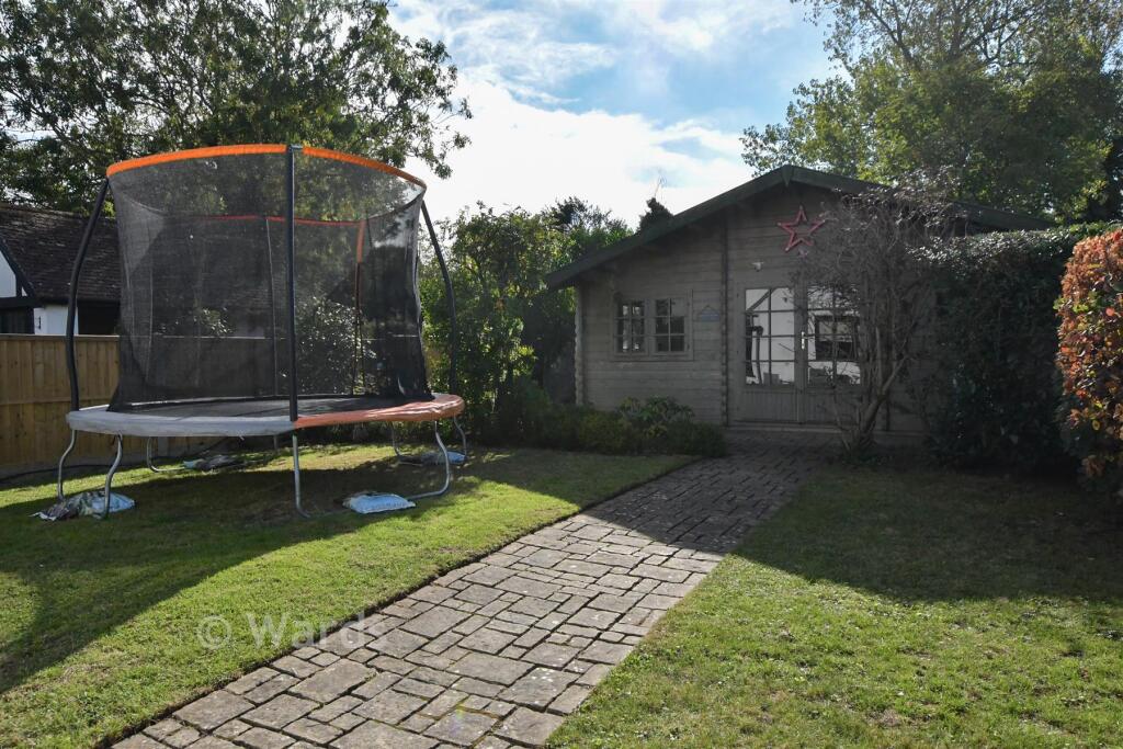 Workshop/Outbuildings