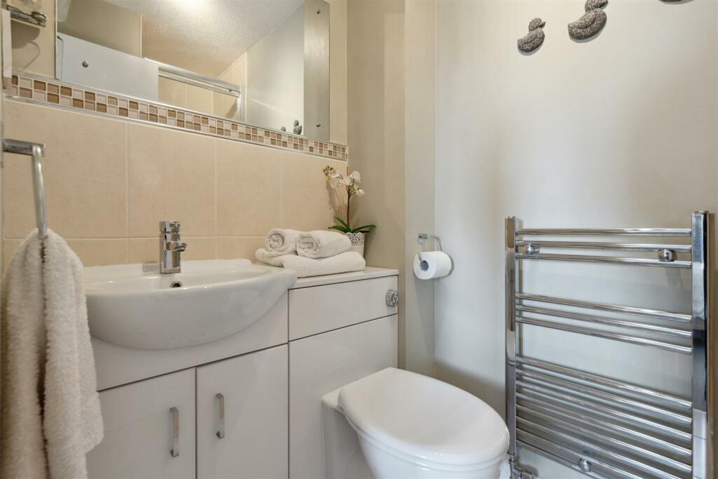 YATES HELLIER - 2 Craighead Drive (26 of 46).jpg