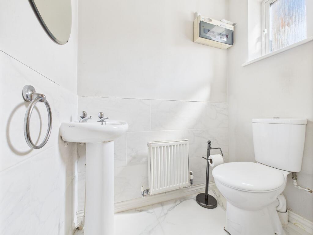 Ground Floor Wc
