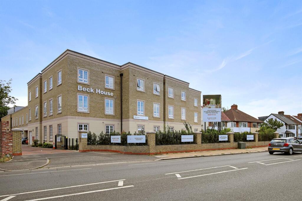 0cc656b7-c22e-4ba5-8799-16a1719a113bLEMCS - 4 Beck