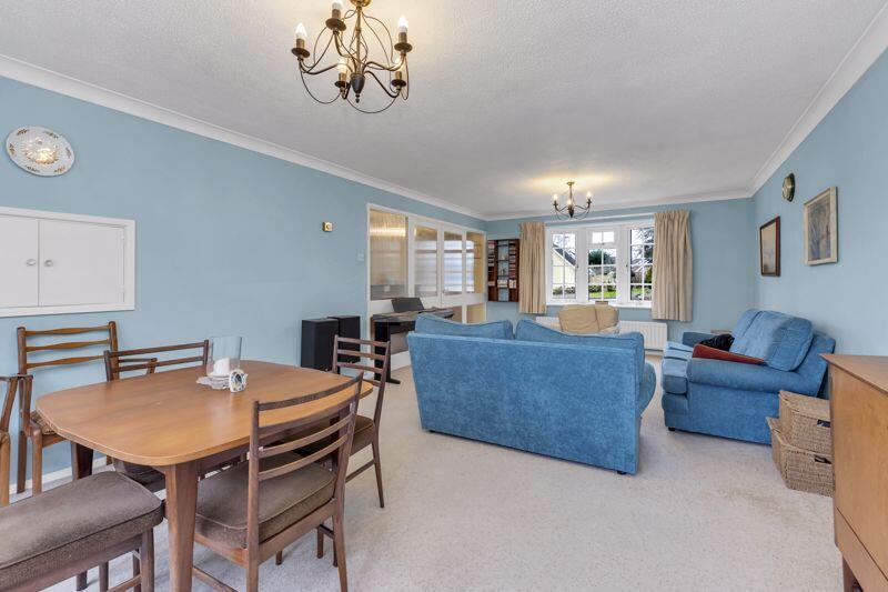 Sitting &amp; Dining Room