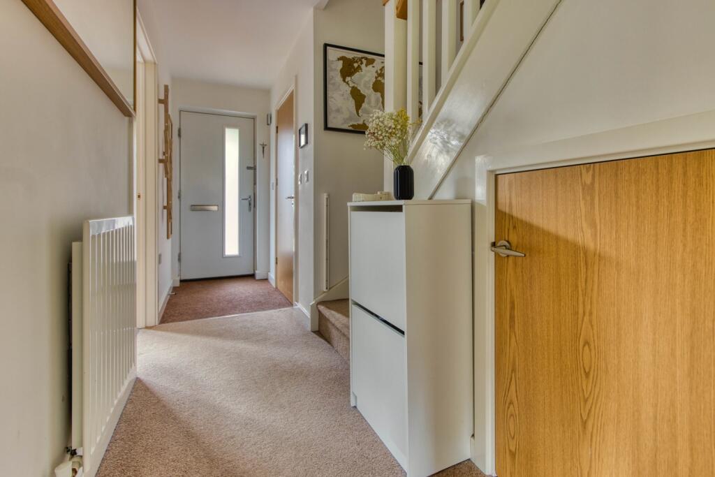 Ewemove Taunton - Firepool View (2)