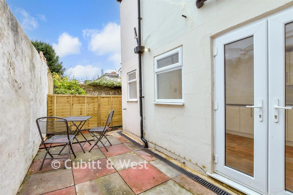 Patio / Decking