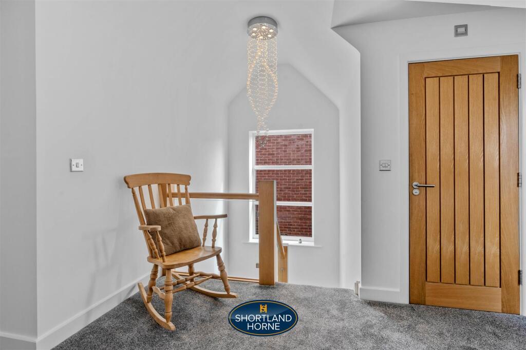 2 Evergreen Close WM (15 of 49).jpg