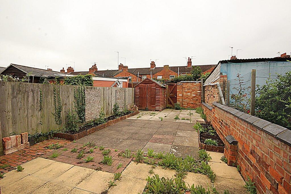 104 St James Park Garden .JPG