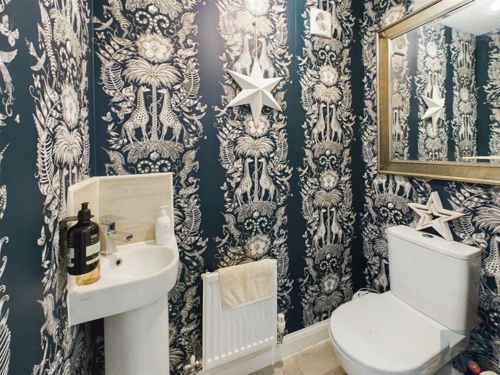 CAM02558G0-PR0203-ST