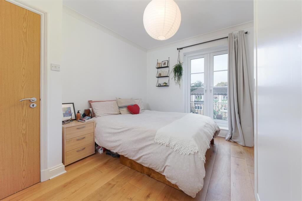 WRAY CRESCENT, N4 (2 of 16).jpg