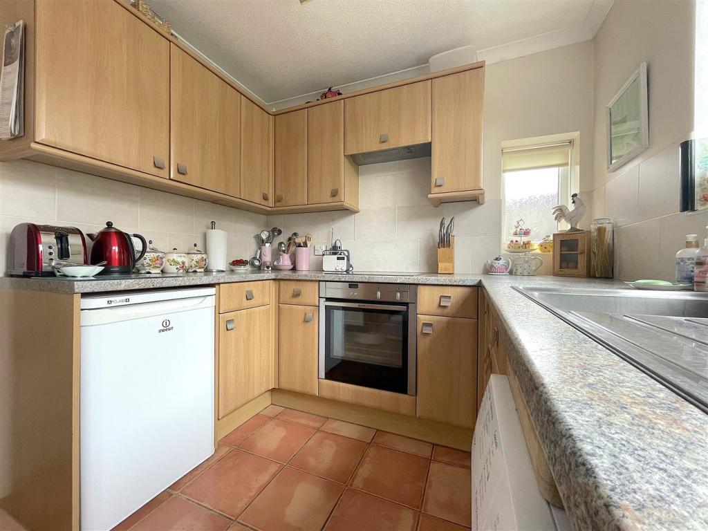 Kitchen (3).jpeg