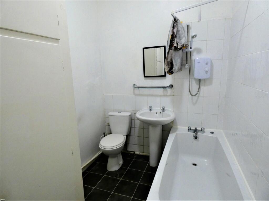 Picture 4