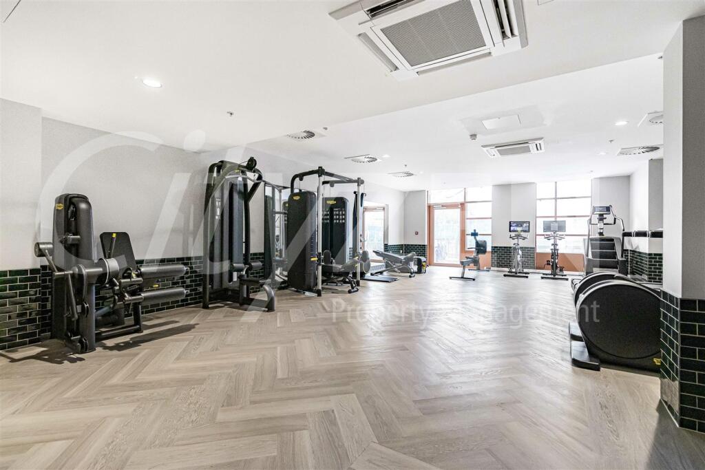 RESIDENTS GYM
